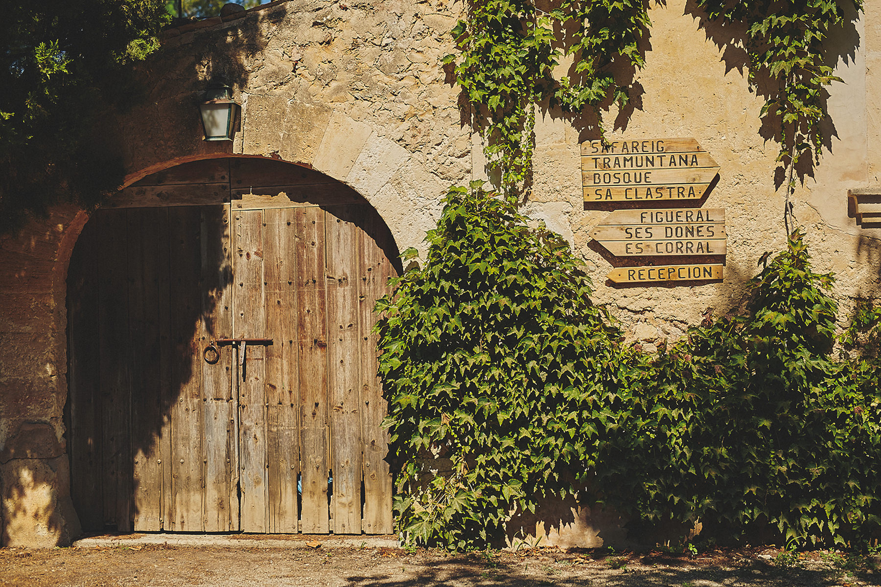 Destination wedding in a magical Mallorca