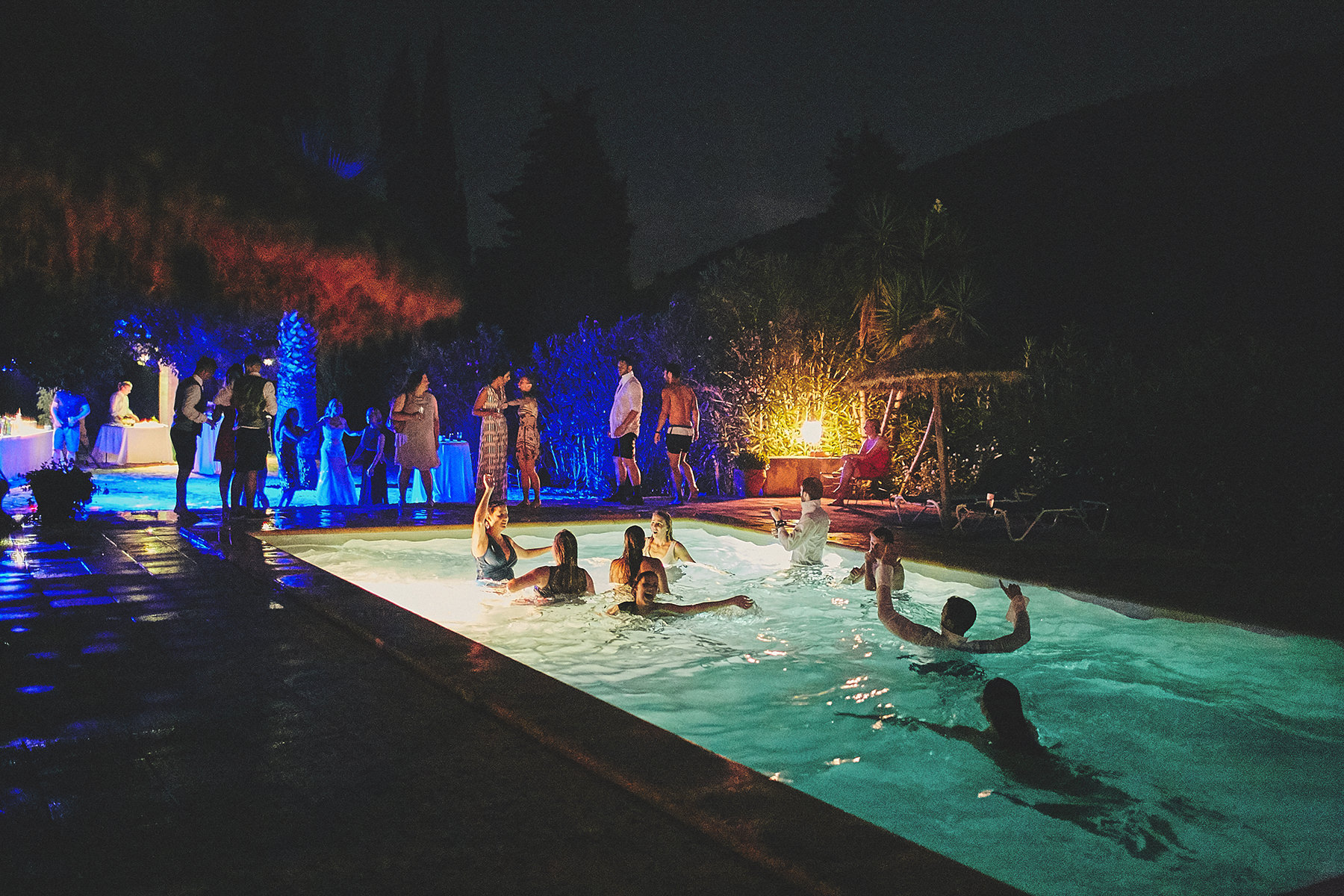wedding swimming pool