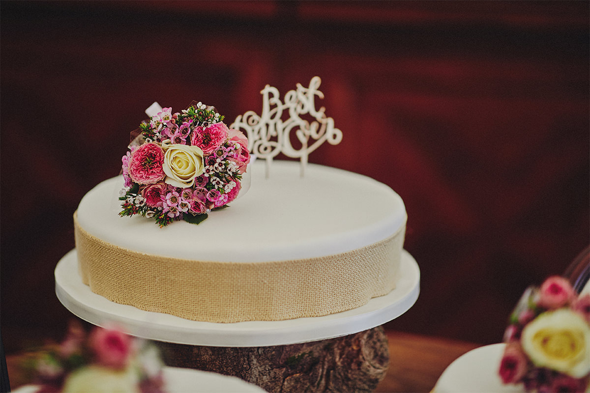 wedding cake tinakilly