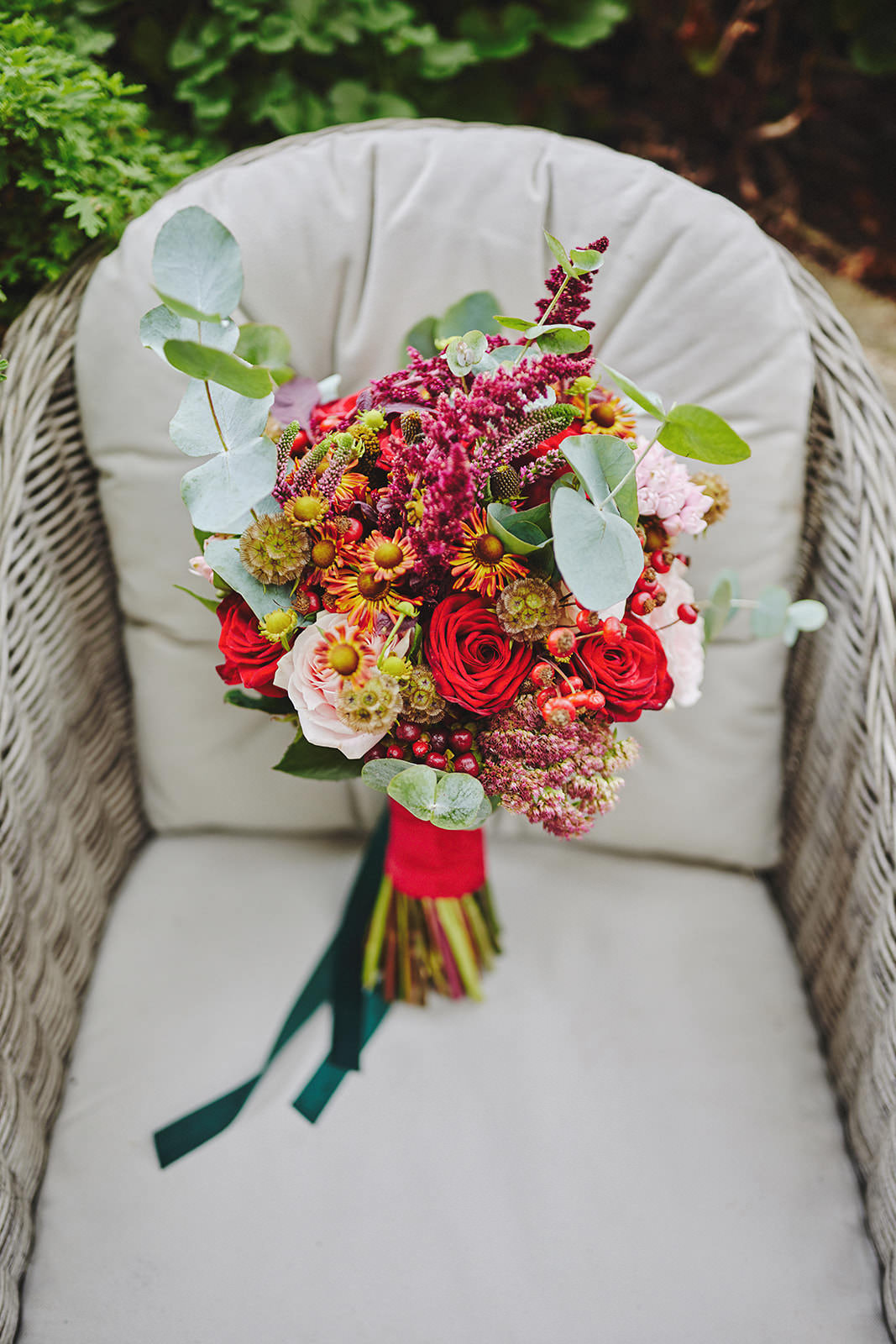 8 Tips Wedding flowers colours 29 8 Tips Wedding flowers colours 21