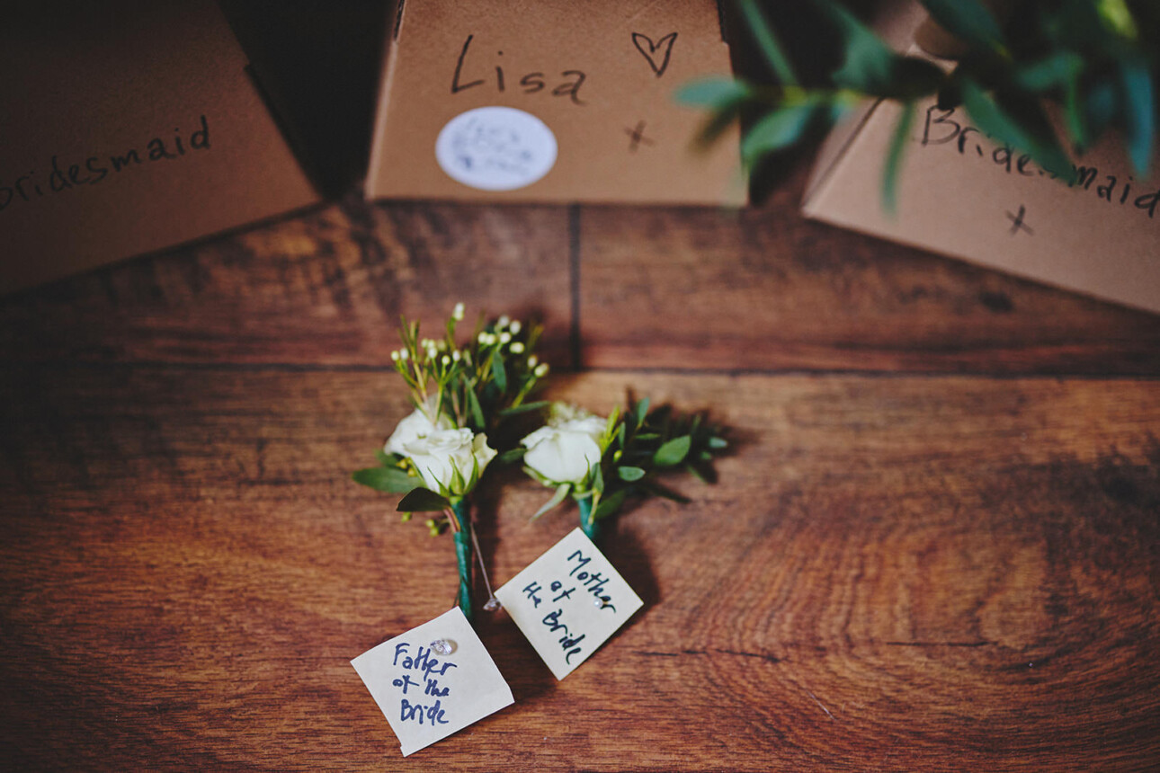 8 Tips Wedding flowers colours 31 8 Tips Wedding flowers colours 23