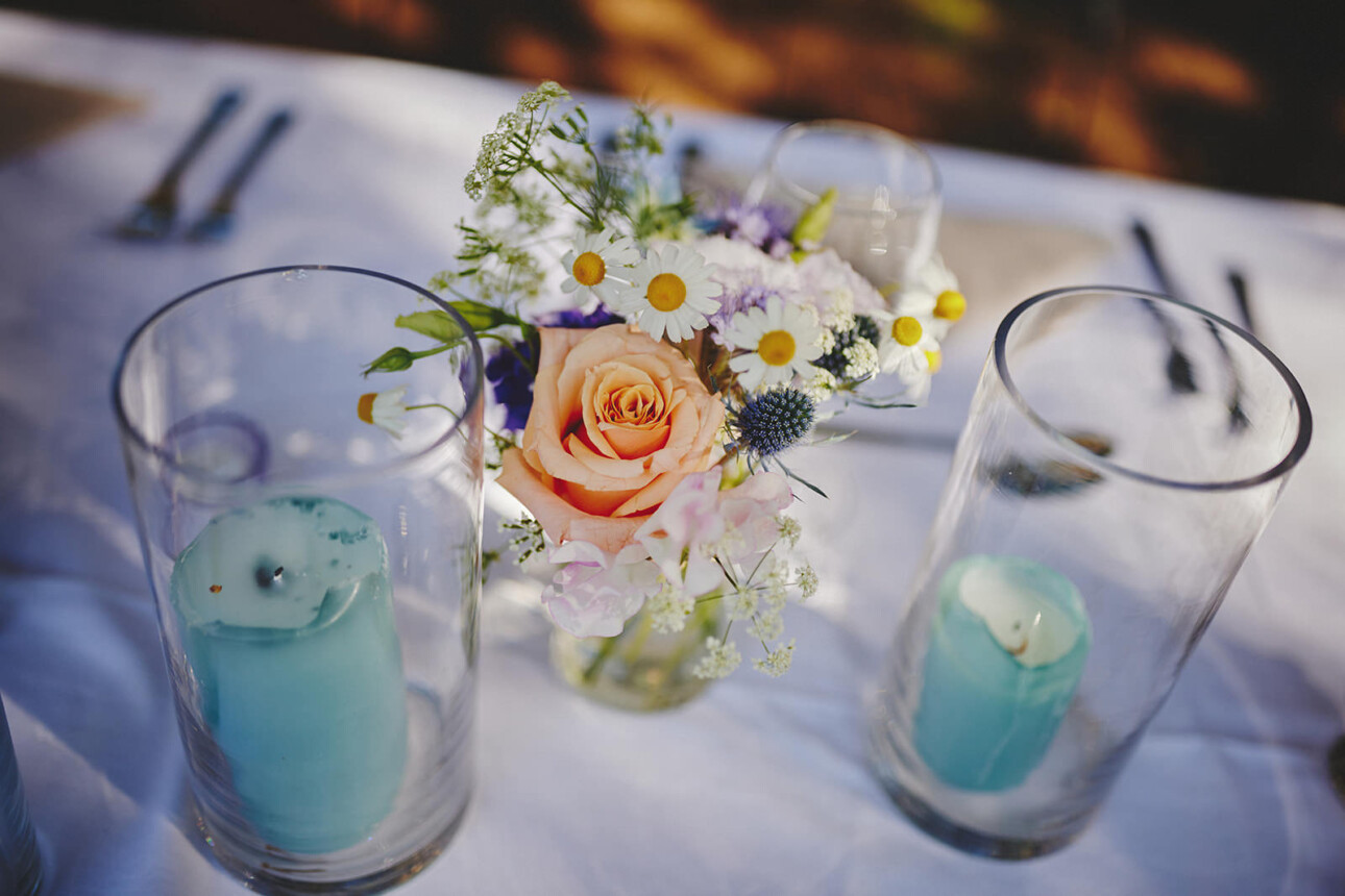 8 Tips Wedding flowers colours 37 8 Tips Wedding flowers colours 29