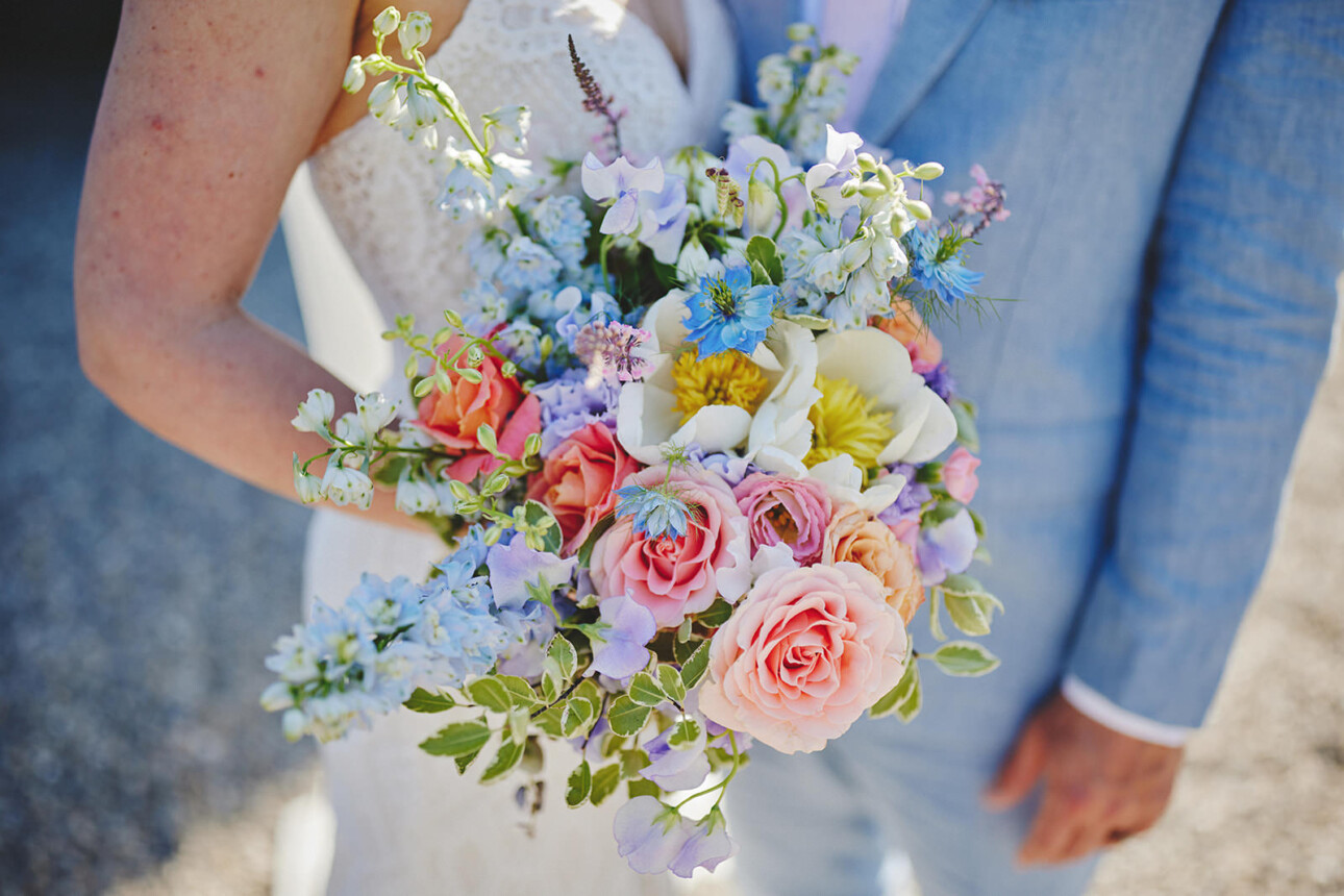 8 Tips Wedding flowers colours 39 8 Tips Wedding flowers colours 31