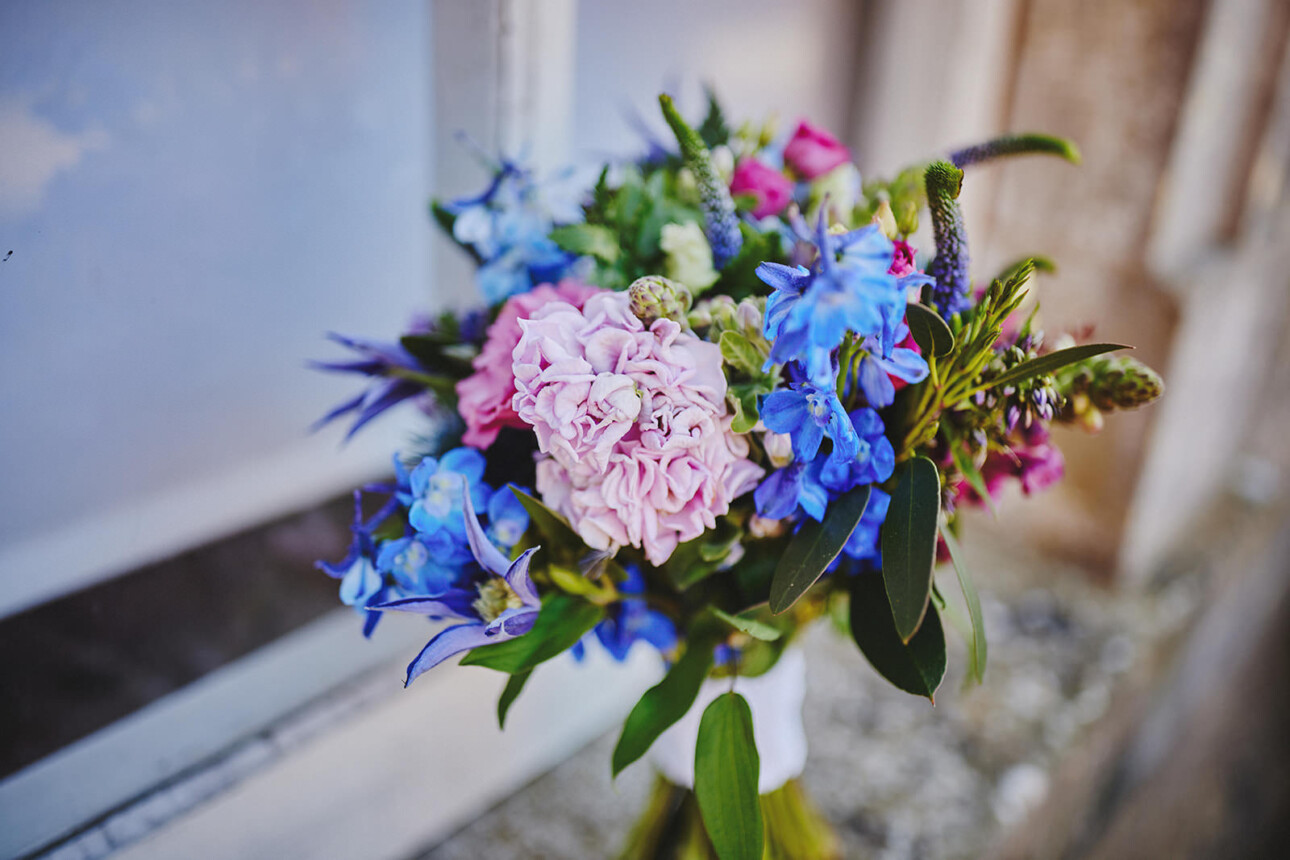 8 Tips Wedding flowers colours 46 8 Tips Wedding flowers colours 38