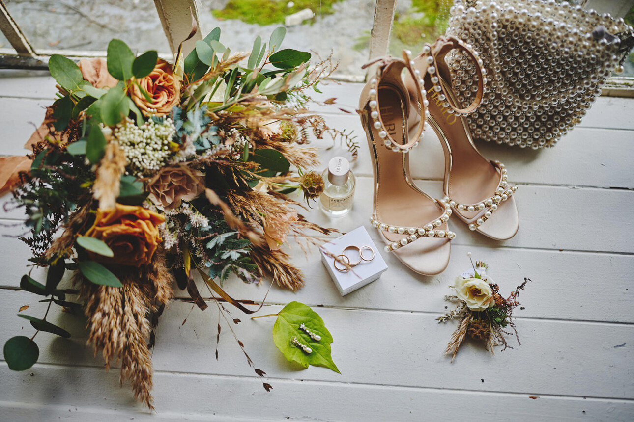 8 Tips Wedding flowers colours 10 8 Tips Wedding flowers colours 6