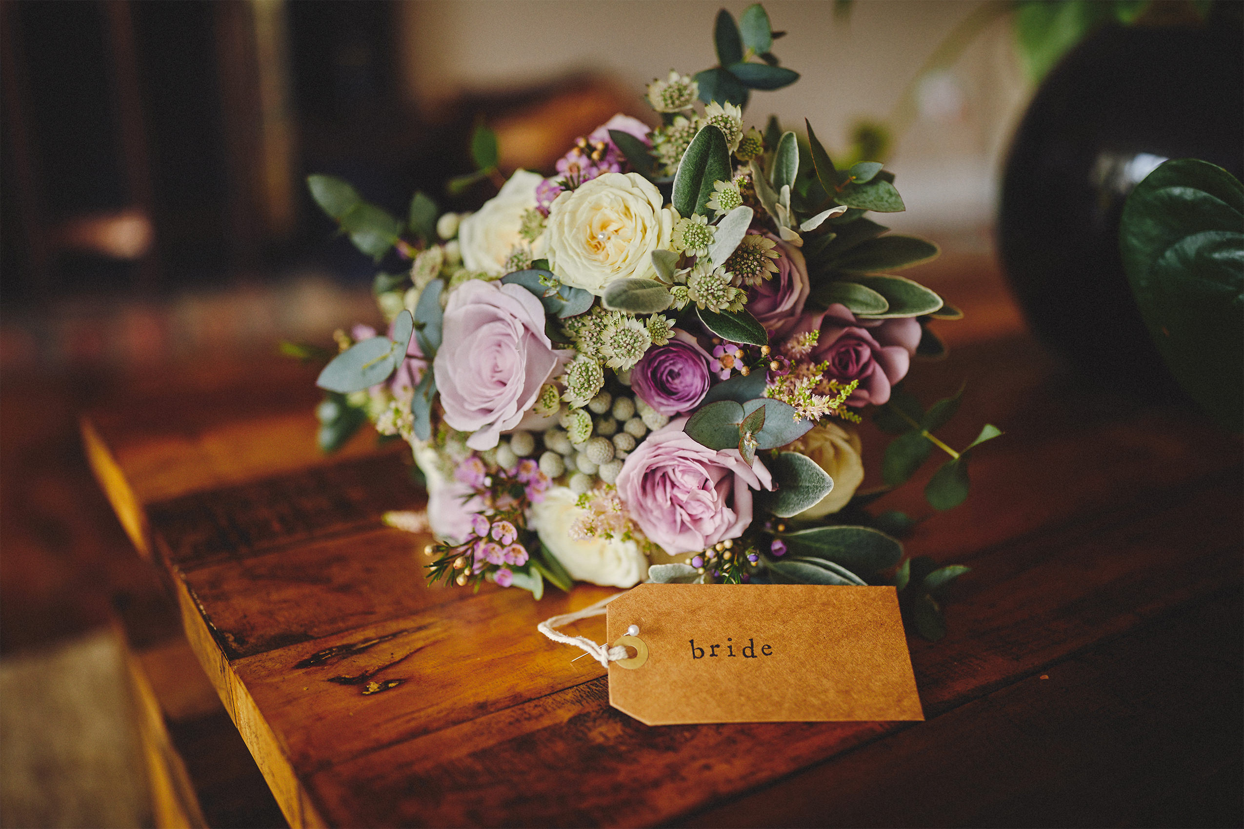 Wedding flowers colours and bouquets colours