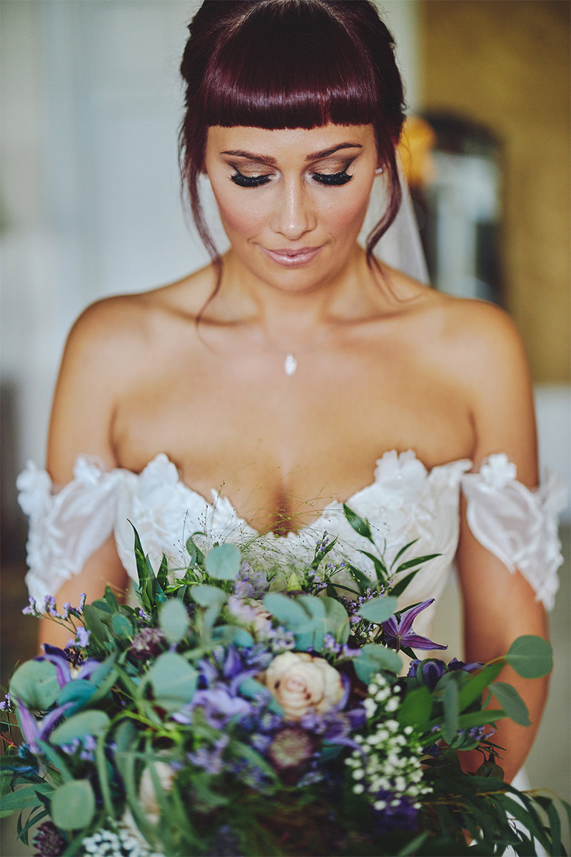 Bride wedding flowers