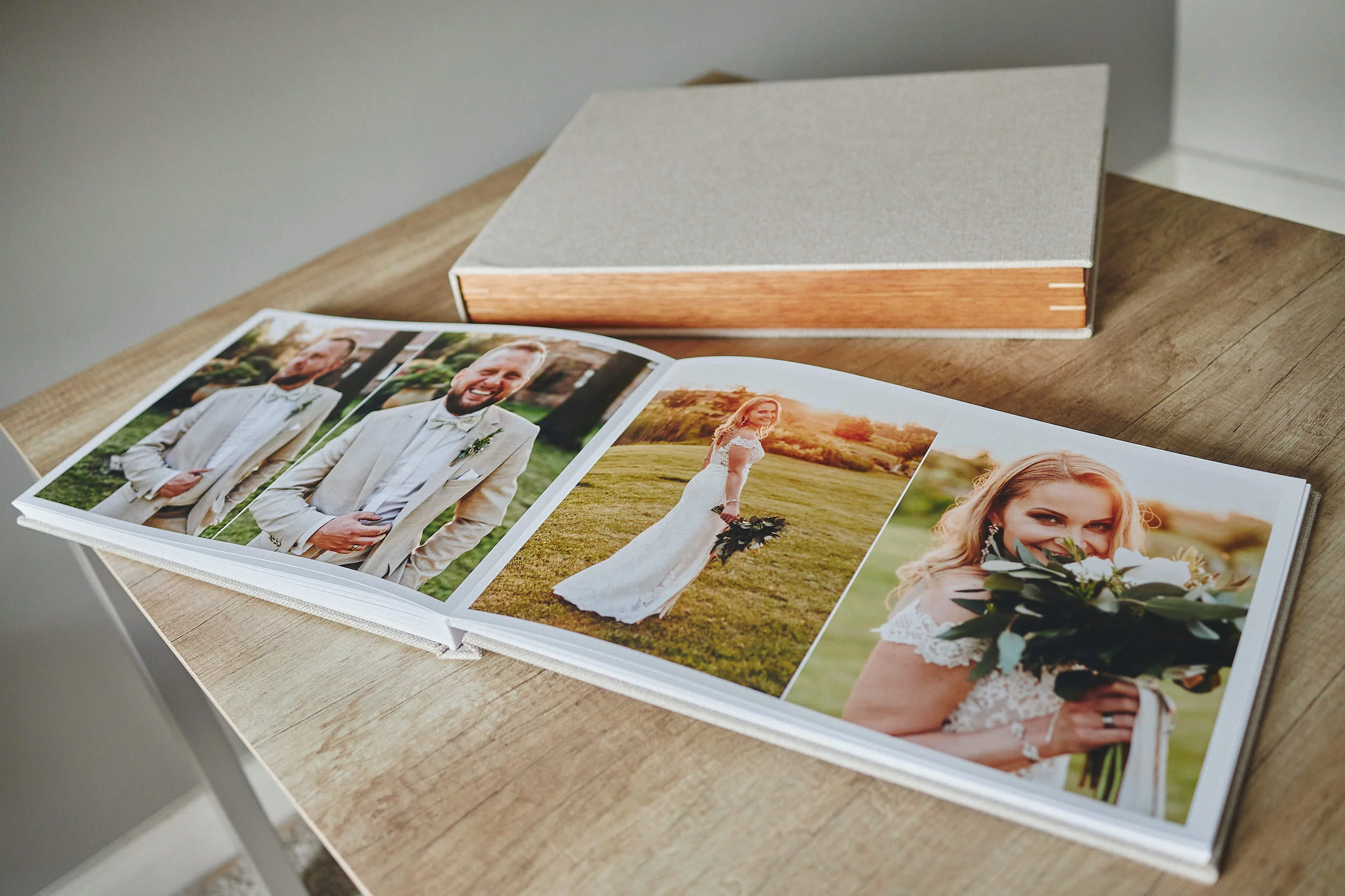 Wedding Photobook Album 30x45cm Bundle with Wooden Box