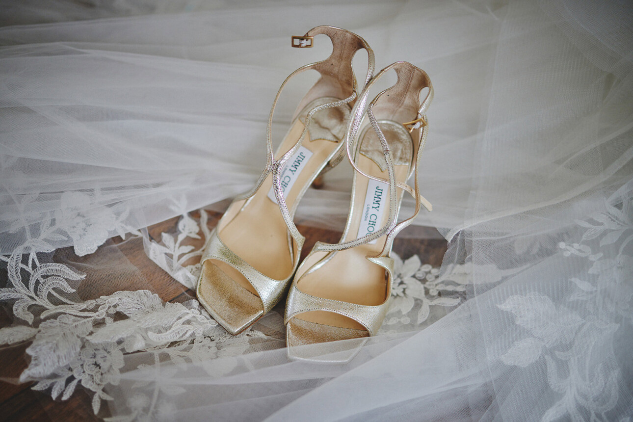 Wedding Shoes for Your Big Day: Real Wedding Experiences! 19 Wedding Shoes for Your Big Day: Real Wedding Experiences! 10