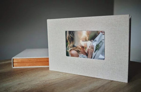 7 steps how to order your wedding album