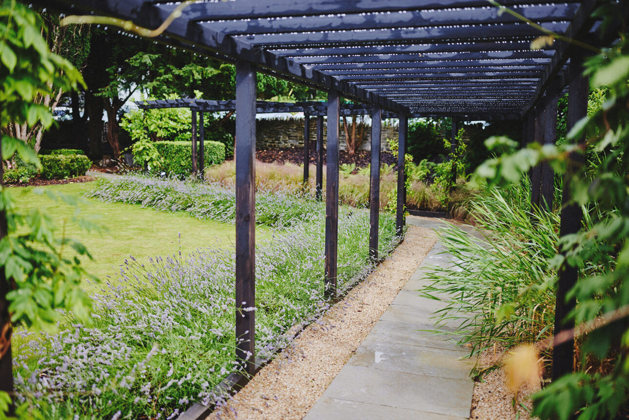 5 Reasons Poulaphouca House Wedding & Falls Barn Epitomises Romantic Irish Charm 19