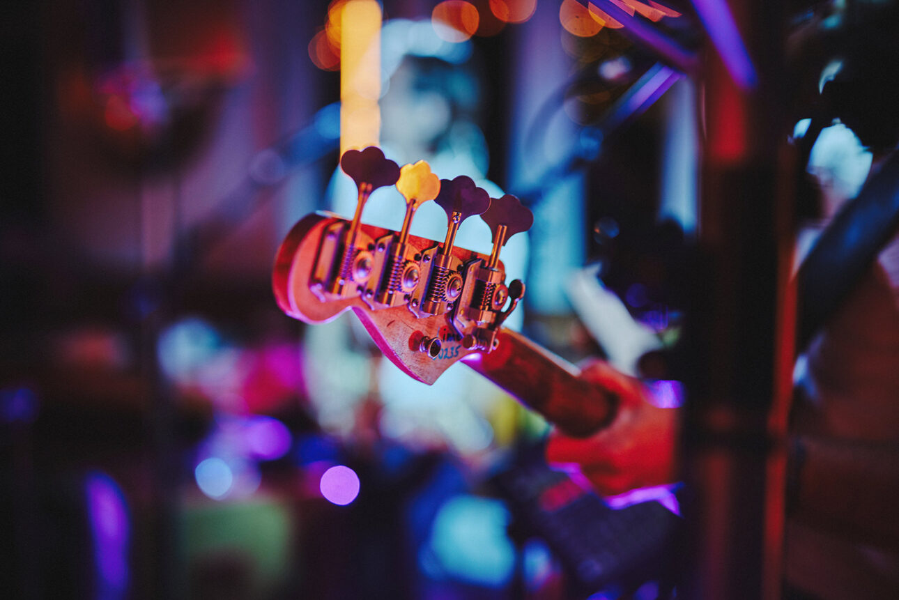 5 Reasons Poulaphouca House Wedding & Falls Barn Epitomises Romantic Irish Charm 67