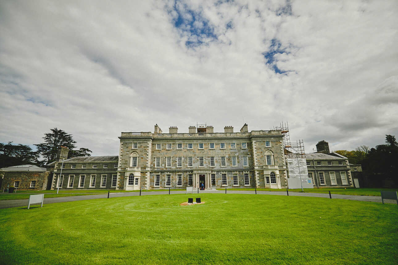 4 ways Carton House, The Grandest of Wedding Venues, Could Give You Epic Wedding Photographs. 7