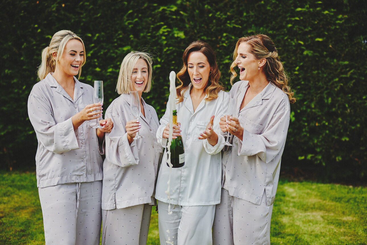 Schedule hair and makeup on the morning of your wedding 51 Schedule hair and makeup on the morning of your wedding 44