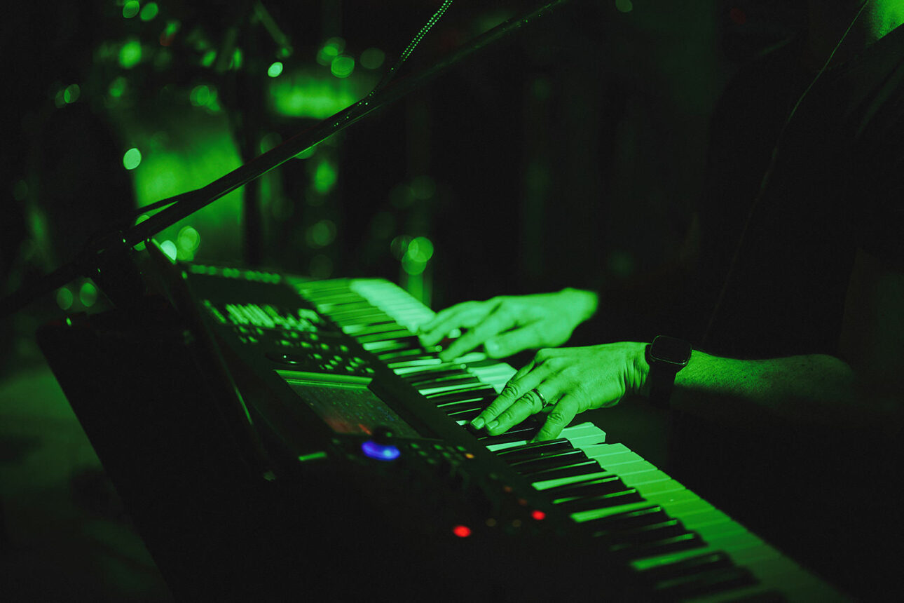 5 reasons The Village Barn could be your ideal wedding location. 6