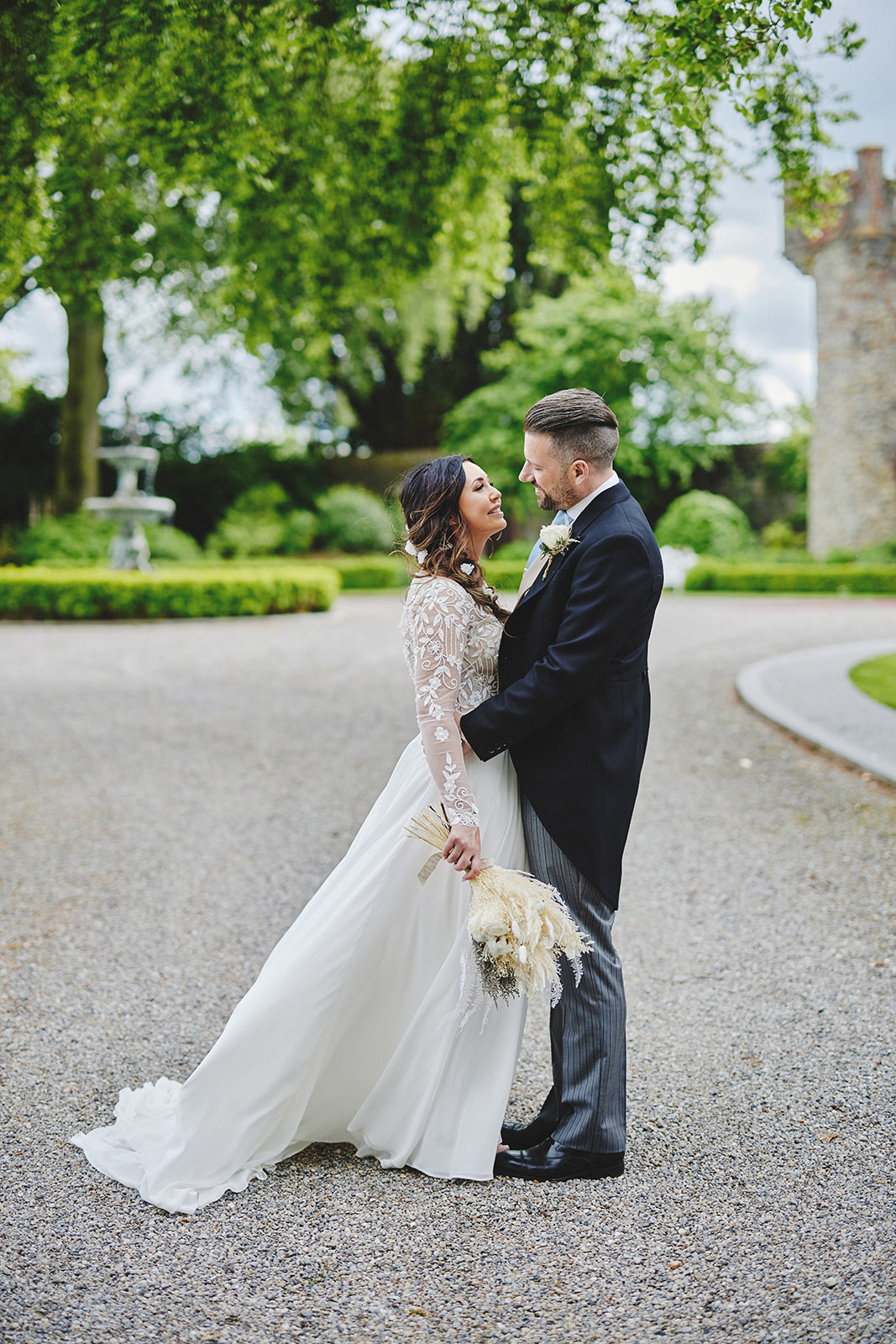 8 Tips Wedding flowers colours 71 8 Tips Wedding flowers colours 63