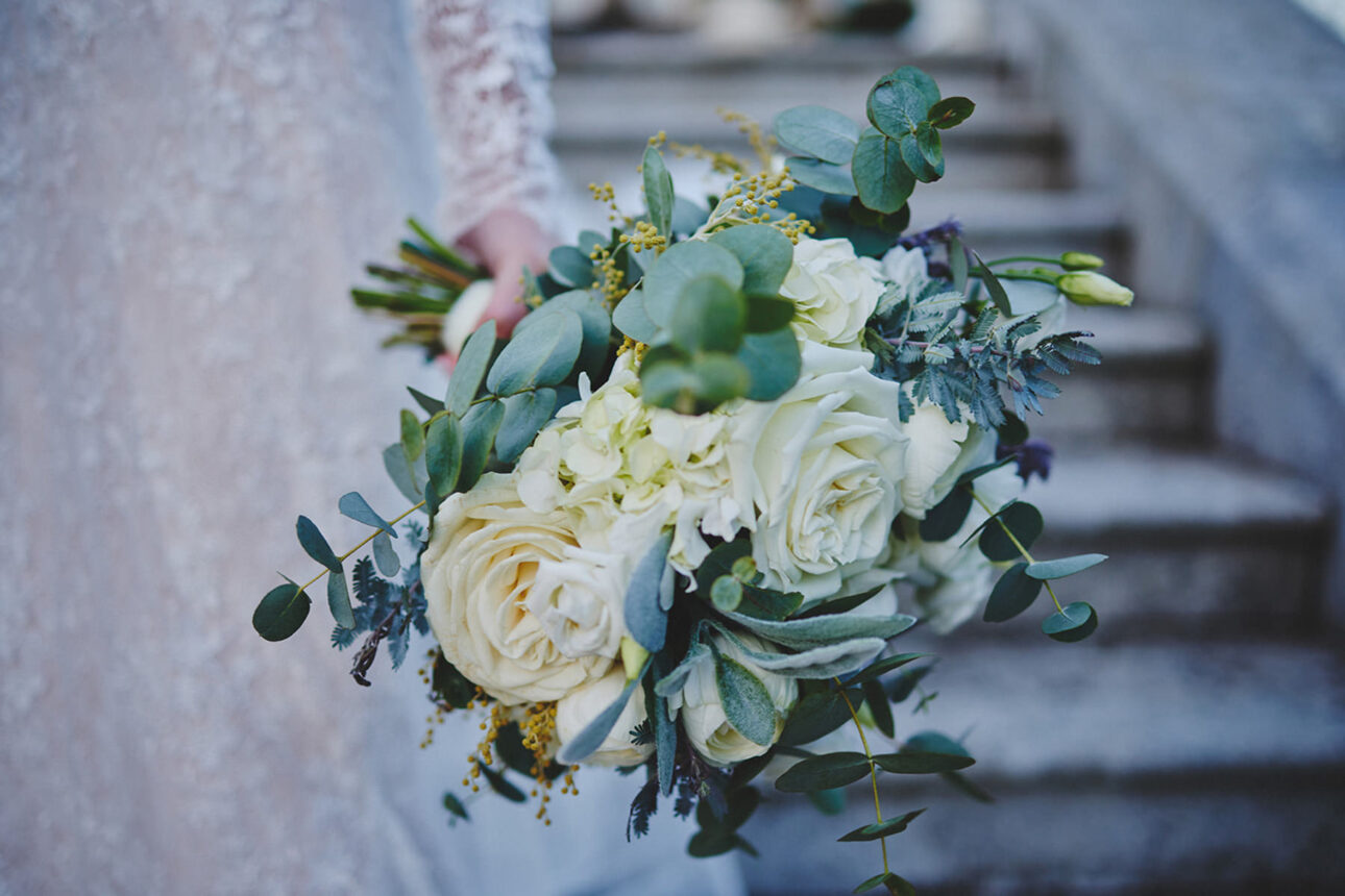 8 Tips Wedding flowers colours 306 8 Tips Wedding flowers colours 284