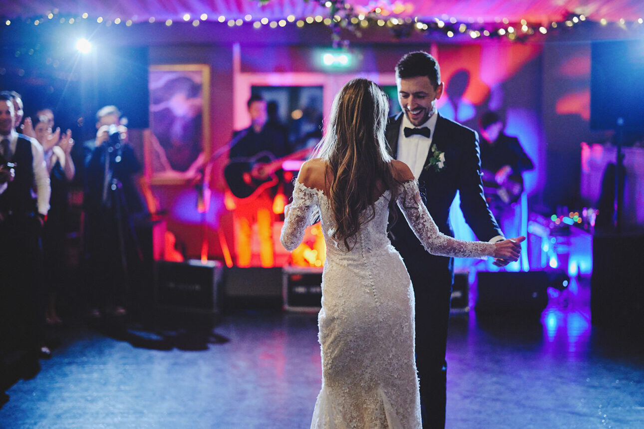 10 Creative Ways to Get Your Wedding Guests On The Dance Floor 15