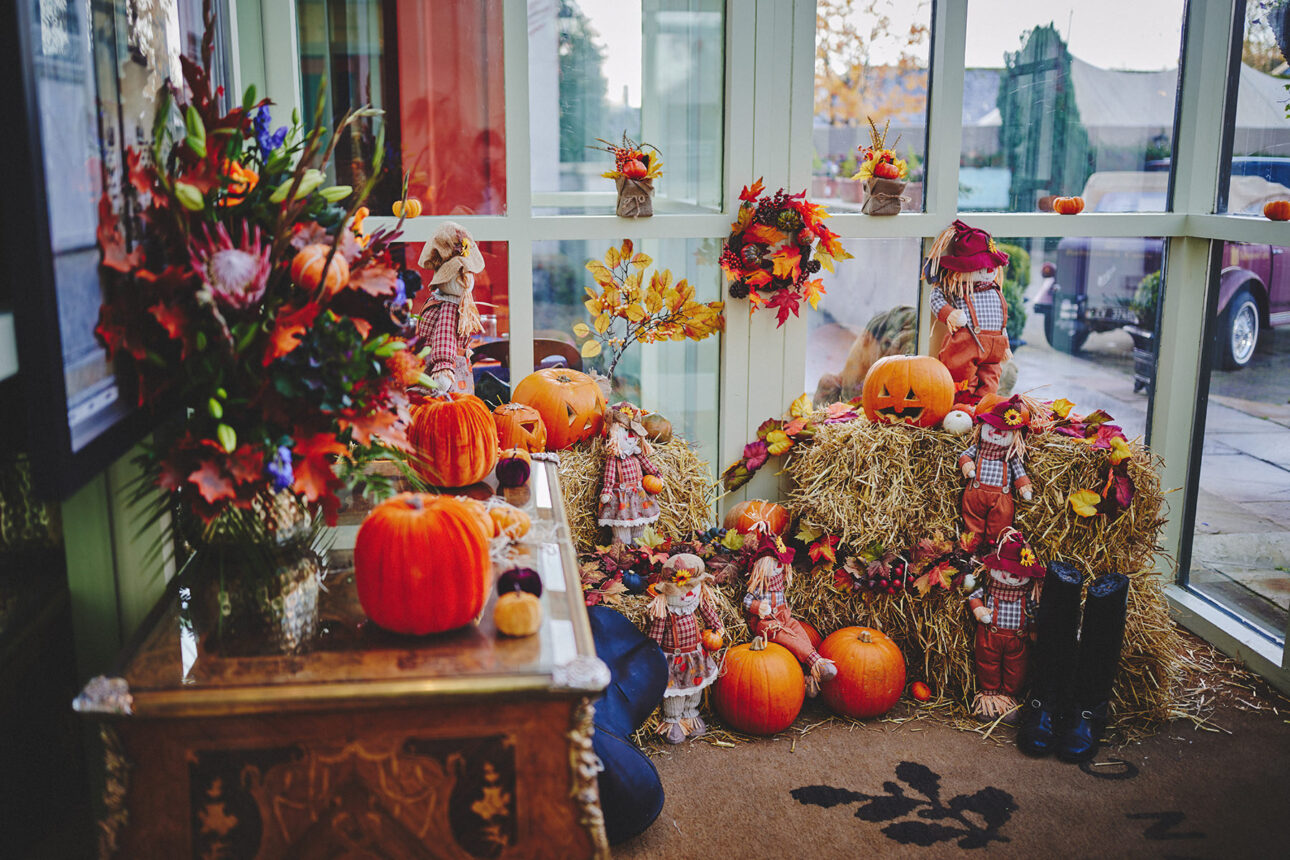 Wedding props autumn