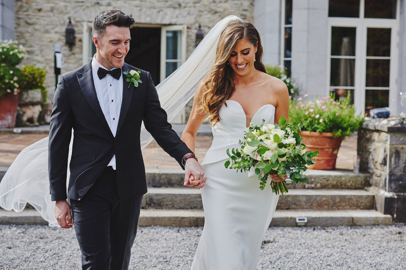 11 Tips Bride’s Guide to Selecting the Perfect Wedding Dress 35