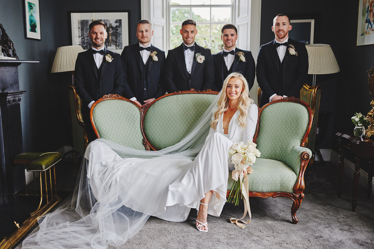 11 Tips Bride’s Guide to Selecting the Perfect Wedding Dress 17