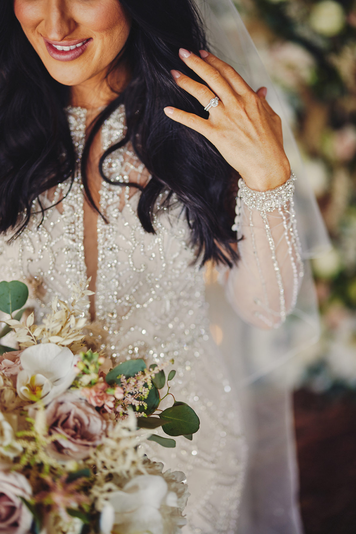 11 Tips Bride’s Guide to Selecting the Perfect Wedding Dress 42