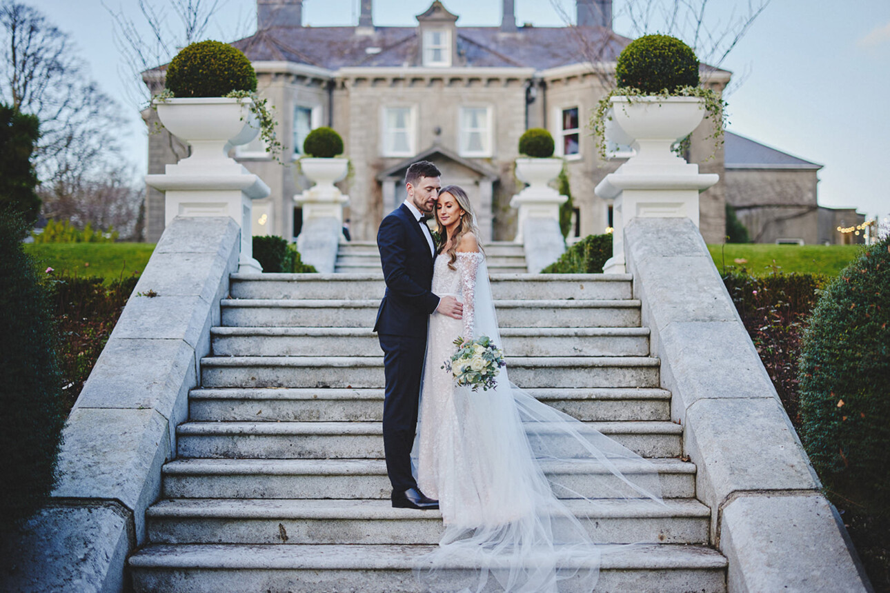 11 Tips Bride’s Guide to Selecting the Perfect Wedding Dress 45