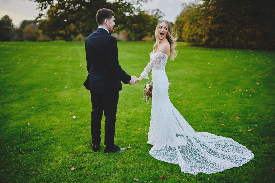 Choosing Your Hairstylist for Your Wedding Day 19 Choosing Your Hairstylist for Your Wedding Day 19