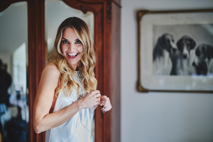 Choosing Your Hairstylist for Your Wedding Day 25 Choosing Your Hairstylist for Your Wedding Day 25