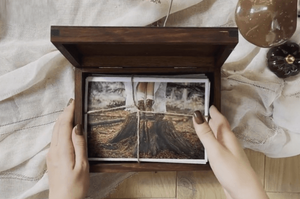 Analogue photography box