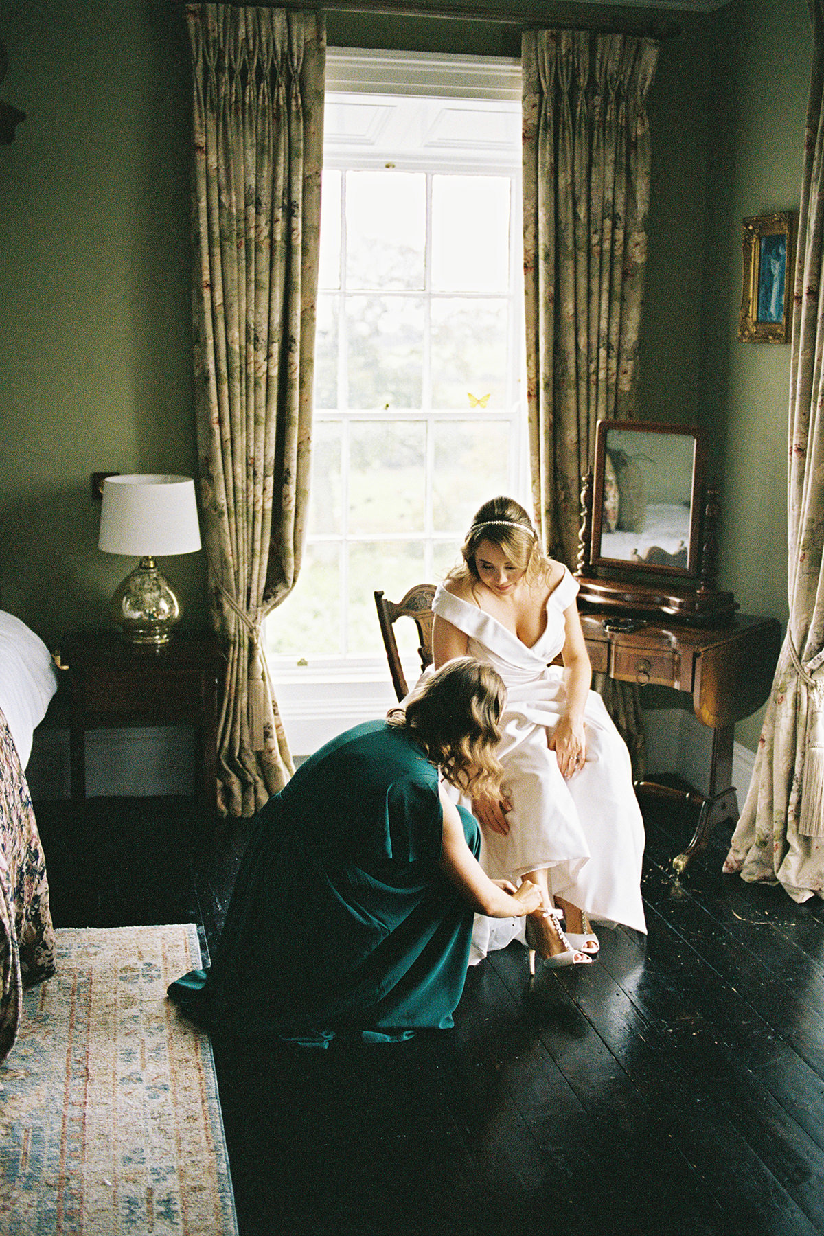 35mm Analogue Film Wedding Photography in Ireland | Vintage Film Wedding Photographer 20 35mm Analogue Film Wedding Photography in Ireland | Vintage Film Wedding Photographer 14