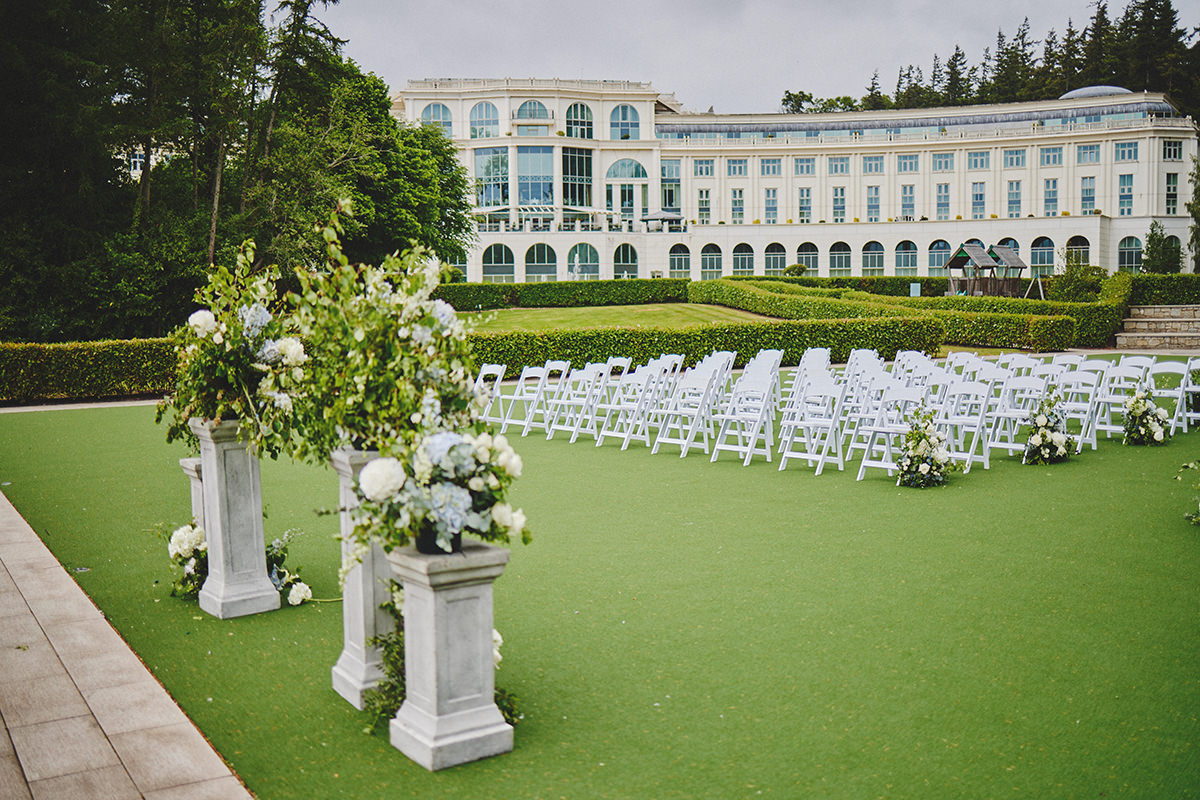 First-Ever Outdoor Wedding Ceremony at Powerscourt Hotel 1 First-Ever Outdoor Wedding Ceremony at Powerscourt Hotel 1