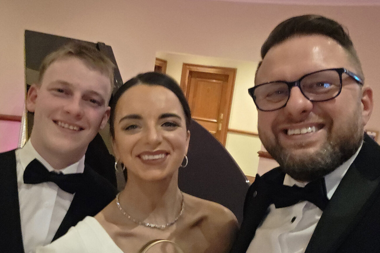 Wedding Photographer of the Year 2026 – Still Buzzing! 4